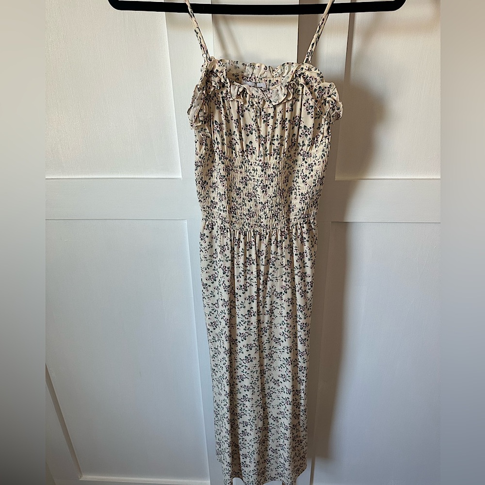 Womens Cream Floral Dress - XS (hits at calf)